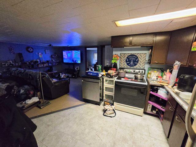 43 Summer Street, Rutland City, VT 05701