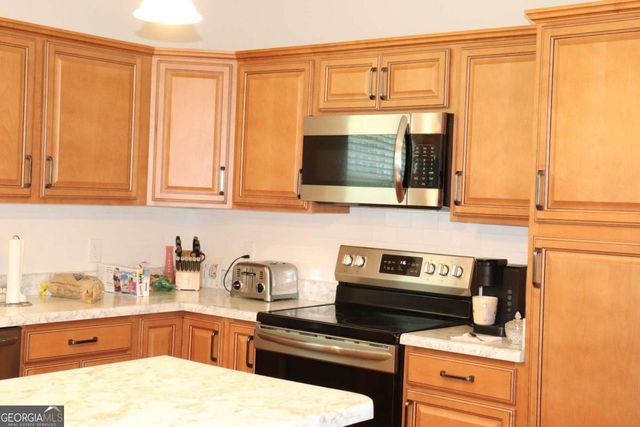 2505 Wilma Edwards Road, Ellabell, GA 31308