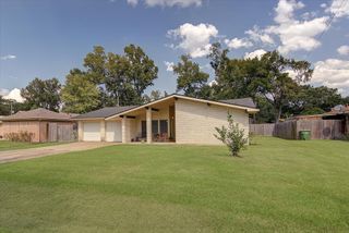2011 Glendale Street, Liberty, TX 77575