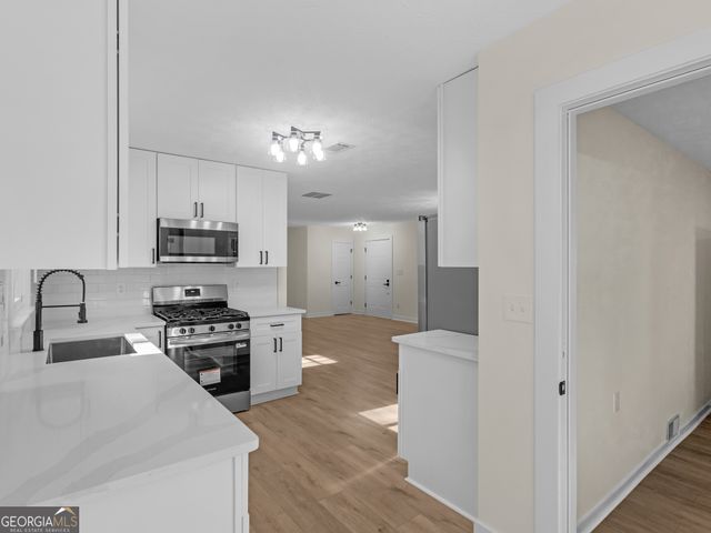 8228 Lullwater Court, Jonesboro, GA 30236