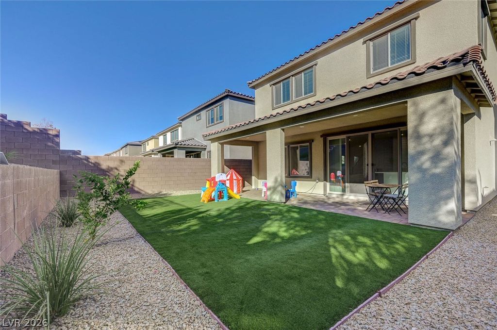 103 Medianoche Street, Las Vegas, NV 89138 — photo 2