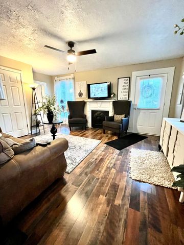 828 E Main Street, Stanford, KY 40484