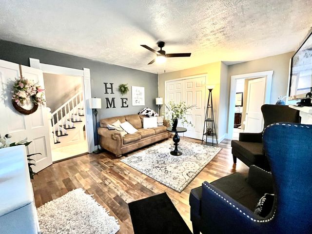 828 E Main Street, Stanford, KY 40484