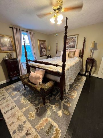 828 E Main Street, Stanford, KY 40484