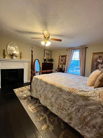 828 E Main Street, Stanford, KY 40484