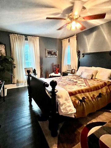 828 E Main Street, Stanford, KY 40484