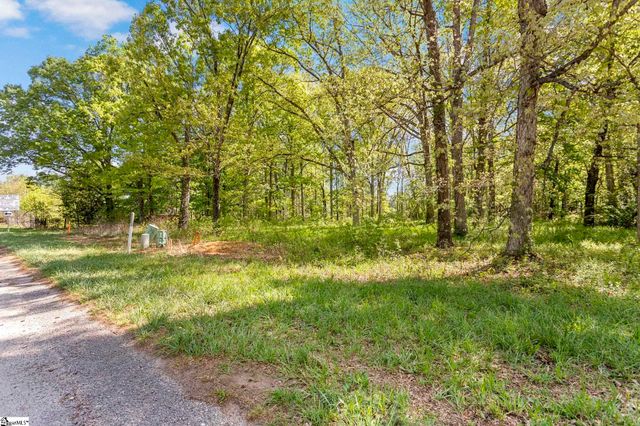 630 Highway 14, Simpsonville, SC 29681