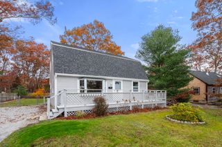 130 Old Barnstable Road, Teaticket, MA 02536
