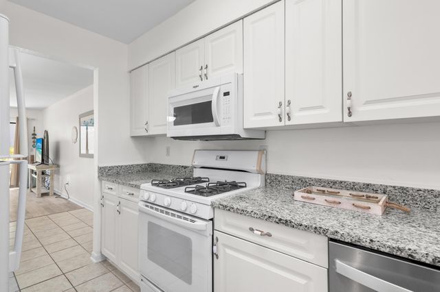 17751 Panama City Beach Parkway UNIT 5F, Panama City Beach, FL 32413