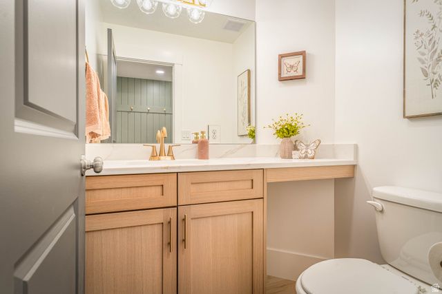 170 W DAWSON, Layton, UT 84041