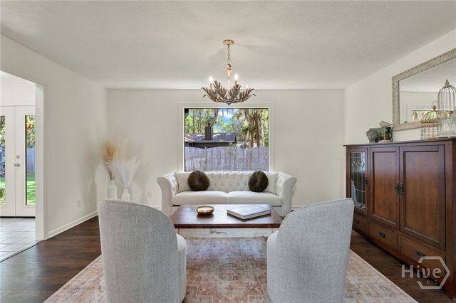 707 White Bluff Avenue, Savannah, GA 31419