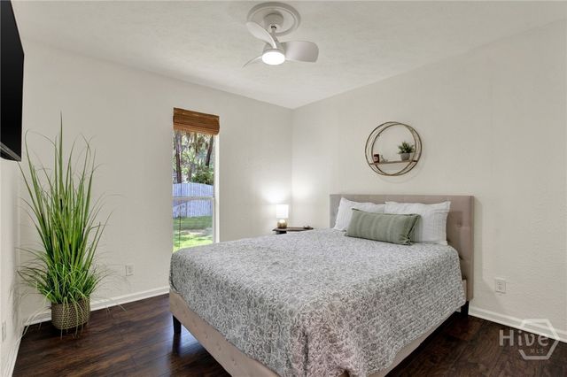 707 White Bluff Avenue, Savannah, GA 31419