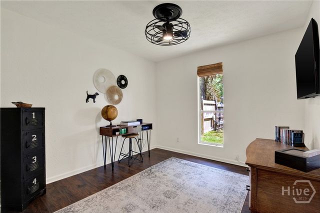 707 White Bluff Avenue, Savannah, GA 31419