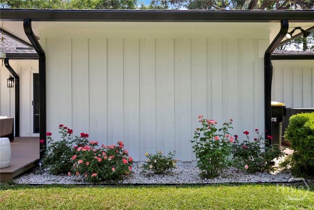 707 White Bluff Avenue, Savannah, GA 31419