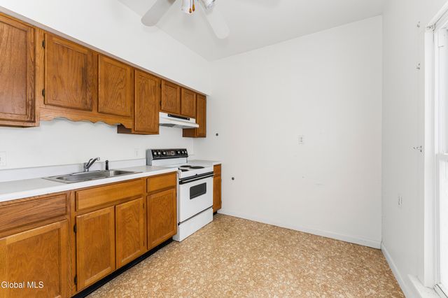 39 East Street, Argyle, NY 12809