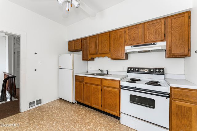 39 East Street, Argyle, NY 12809