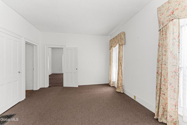 39 East Street, Argyle, NY 12809