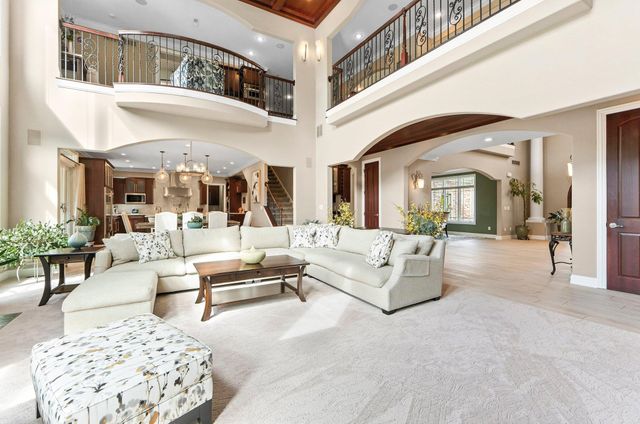 53717 Meadow Lake Court, Elkhart, IN 46514