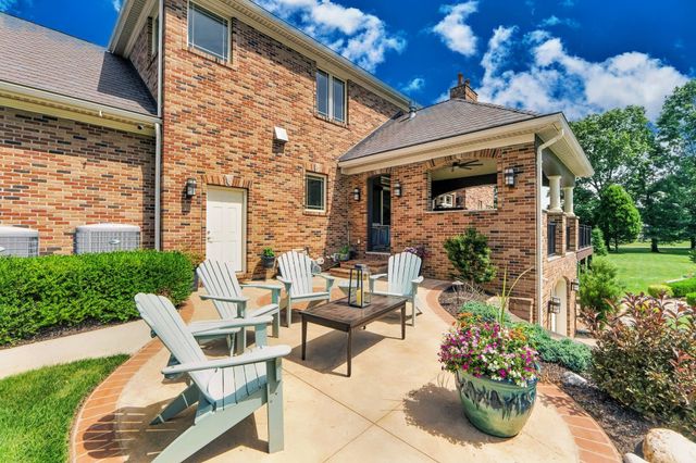 53717 Meadow Lake Court, Elkhart, IN 46514