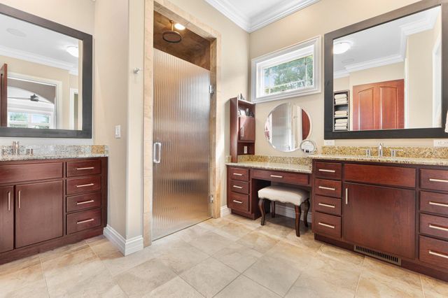 53717 Meadow Lake Court, Elkhart, IN 46514