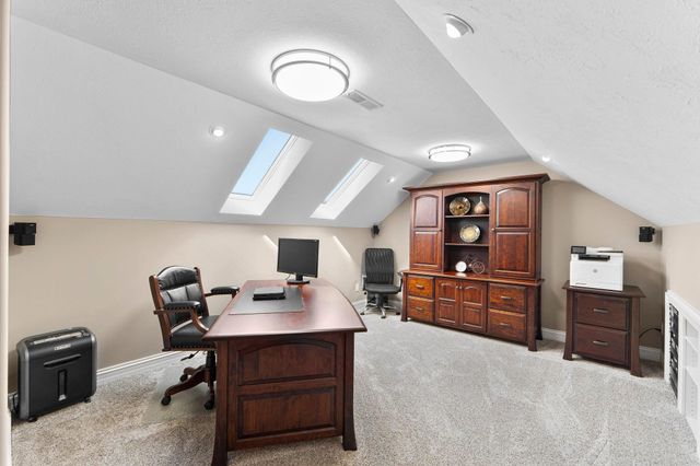 53717 Meadow Lake Court, Elkhart, IN 46514