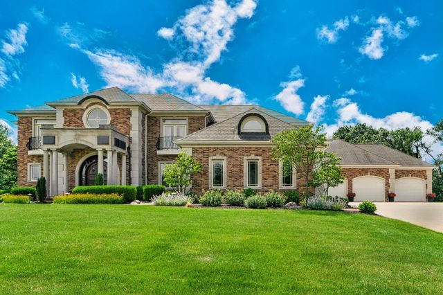 53717 Meadow Lake Court, Elkhart, IN 46514