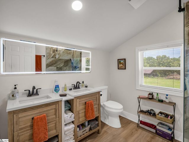 605 Hollis Road, Ellenboro, NC 28040