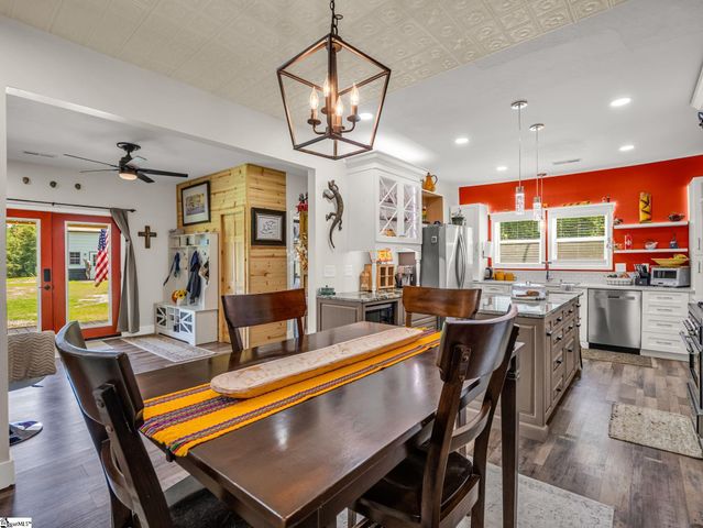 605 Hollis Road, Ellenboro, NC 28040