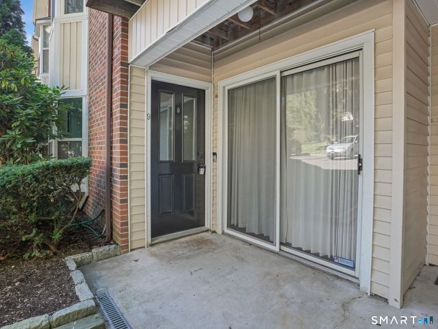 170 Forest Street 9, Stamford, CT 06901