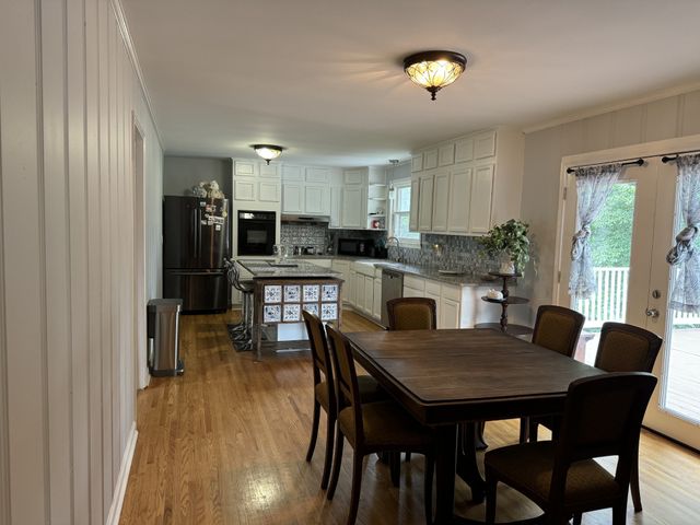 136 Kingswood Dr, Clarksville, TN 37043
