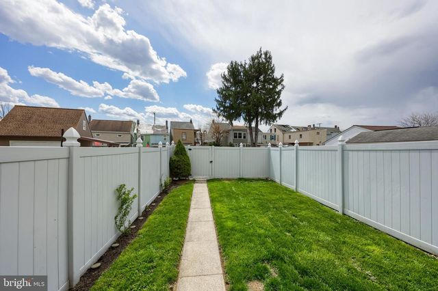 210 GUILFORD ST, Lebanon, PA 17046