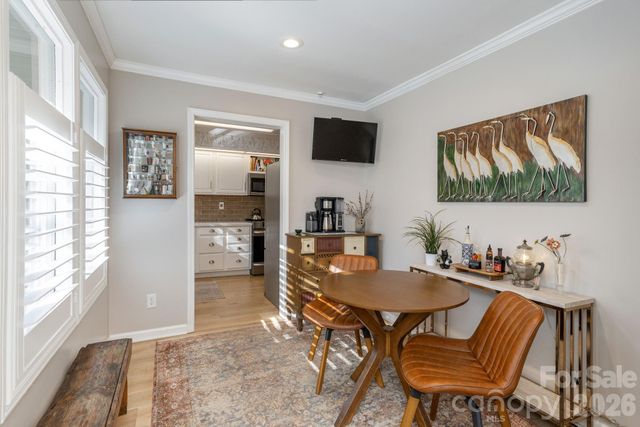 128 Camellia Way, Hendersonville, NC 28739