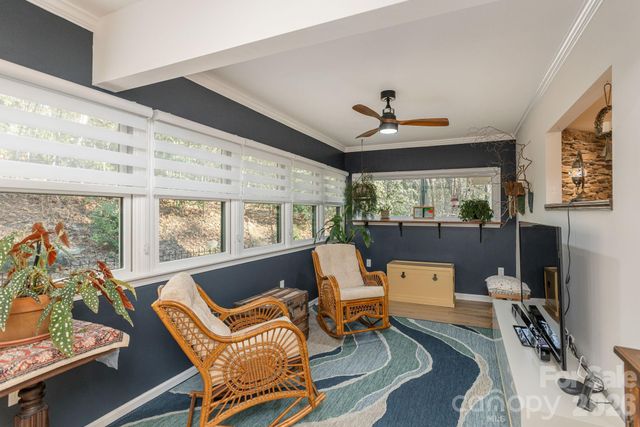 128 Camellia Way, Hendersonville, NC 28739