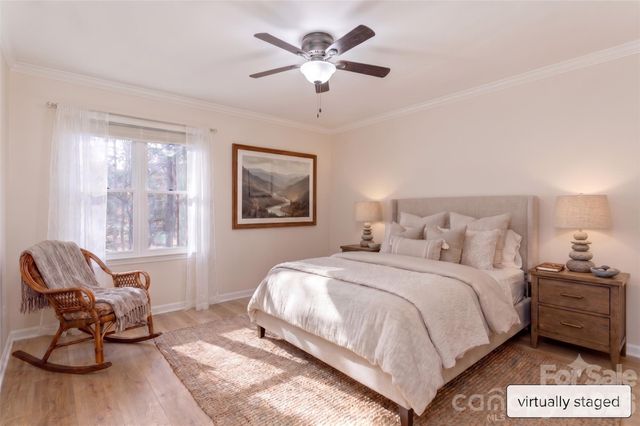 128 Camellia Way, Hendersonville, NC 28739