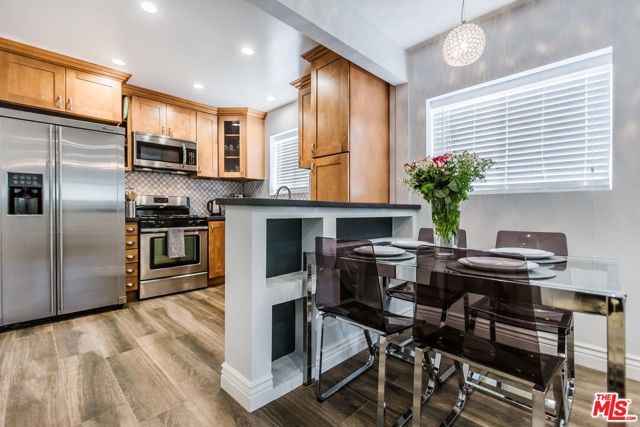 4407 Irvine Avenue, Studio City (los Angeles), CA 91602