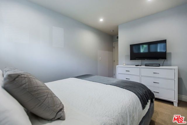 4407 Irvine Avenue, Studio City (los Angeles), CA 91602