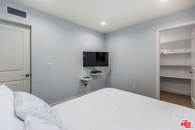 4407 Irvine Avenue, Studio City (los Angeles), CA 91602