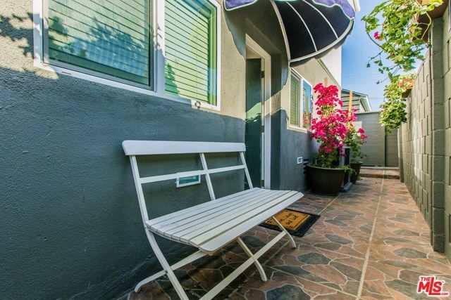 4407 Irvine Avenue, Studio City (los Angeles), CA 91602