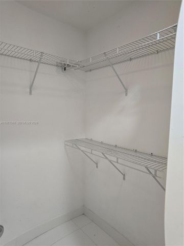 2651 NE 212th Ter 103, Miami, FL 33180