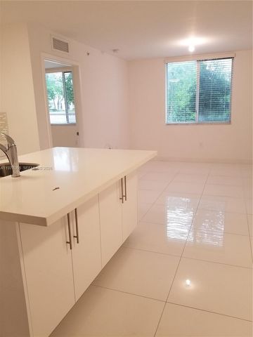 2651 NE 212th Ter 103, Miami, FL 33180