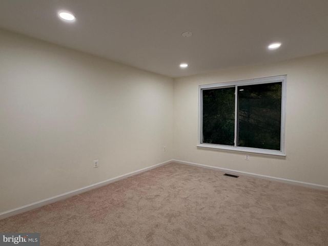 10607 WOODLAWN BLVD, Upper Marlboro, MD 20774