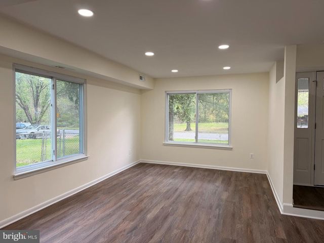 10607 WOODLAWN BLVD, Upper Marlboro, MD 20774