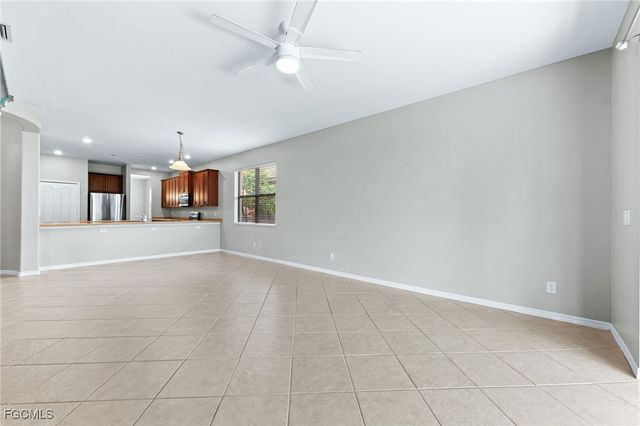 12154 Country Day CIR, Fort Myers, FL 33913