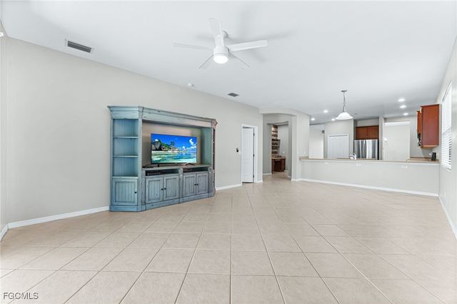 12154 Country Day CIR, Fort Myers, FL 33913