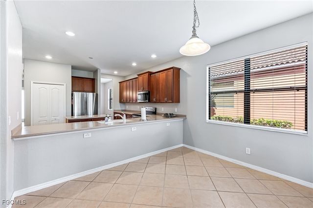 12154 Country Day CIR, Fort Myers, FL 33913