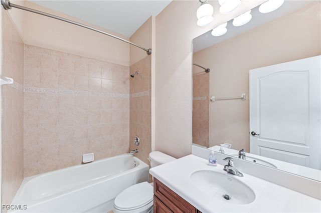 12154 Country Day CIR, Fort Myers, FL 33913