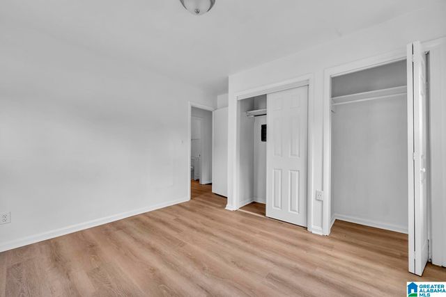 208 17TH AVENUE SW, Birmingham, AL 35211