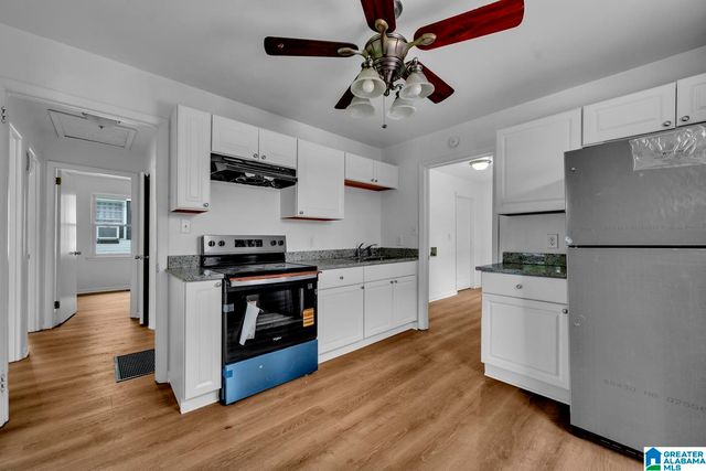 208 17TH AVENUE SW, Birmingham, AL 35211