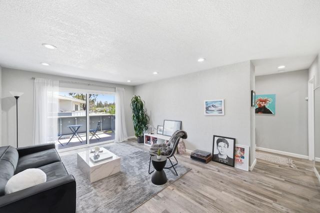 38228 Paseo Padre Parkway 10, Fremont, CA 94536