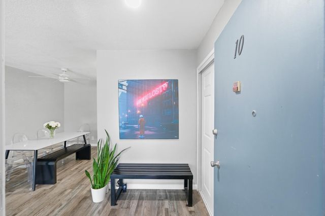 38228 Paseo Padre Parkway 10, Fremont, CA 94536
